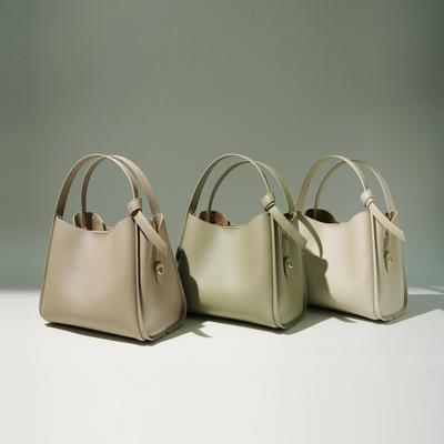Early Spring Commuting Basket: Simple and Fashionable, Versatile Leather Single-shoulder Crossbody Handbag, Soft Leather