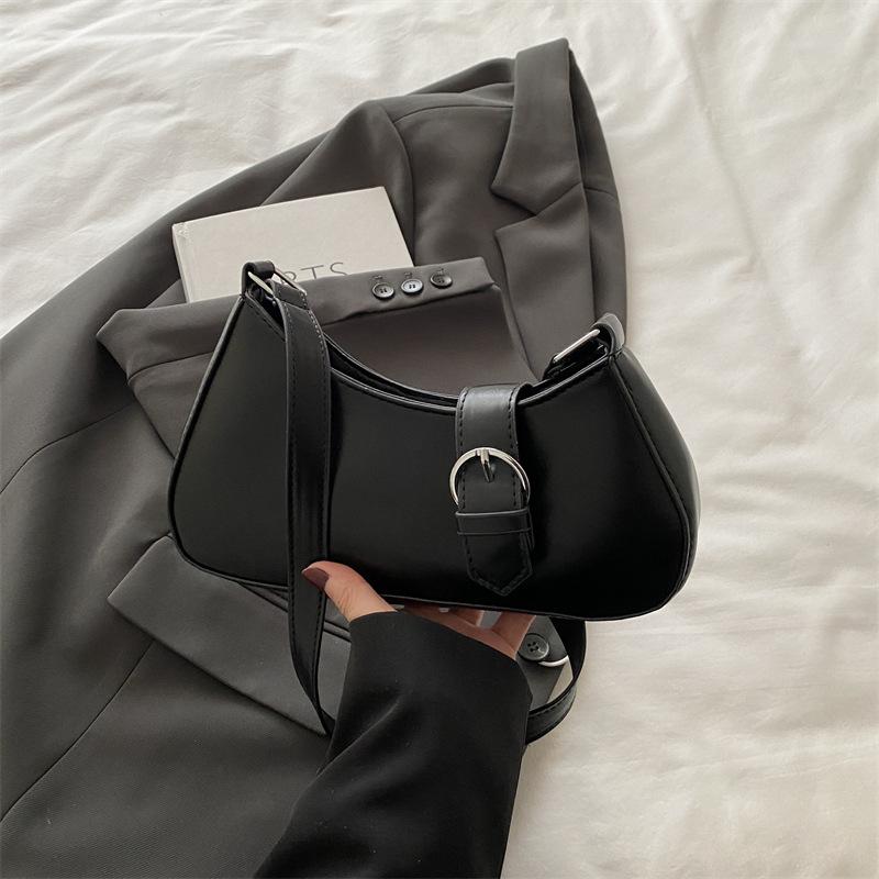 Underarm bag women's 2025 new high-value messenger bag single shoulder niche design texture bag women's bag