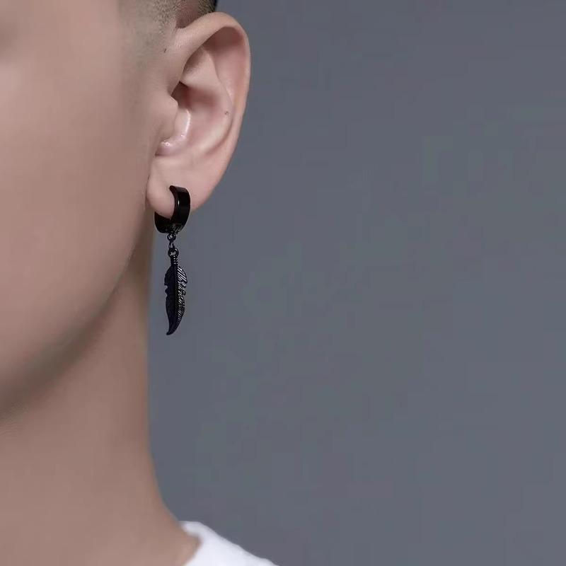 Feather Pendant Ear Clip - High-end Non-ear-hole Earrings for Men, Rugged and Cool Ear Bar Clasp