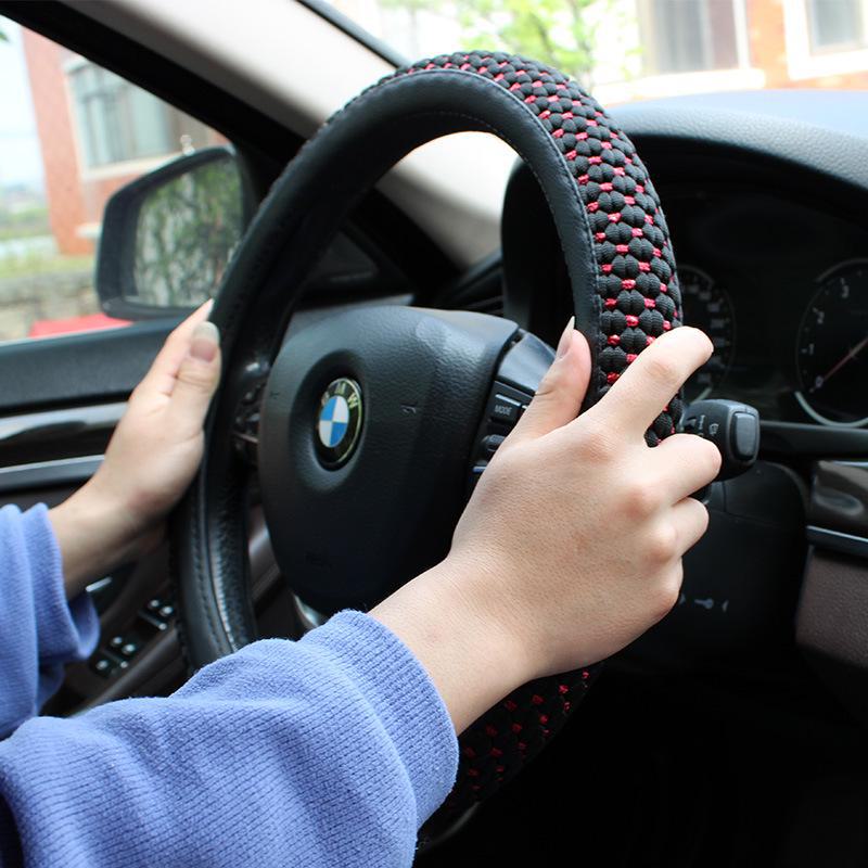 Husa de volan din matase de gheata respirabila pentru toate anotimpurile: Capac universal pentru maner auto