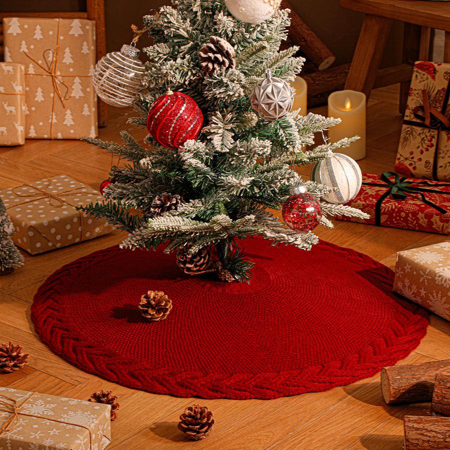 Nordic Style Wine Red Knitted Christmas Tree Skirt with 3D Cable Knit Texture