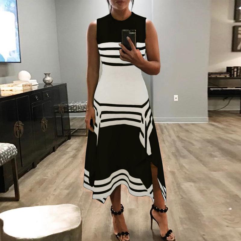 Elegant Summer Sleeveless Striped Patchwork Dress: Black & White Casual Round Neck