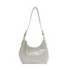 Simple retro shoulder bag women's new fashionable texture underarm bag casual commuter dumpling bag
