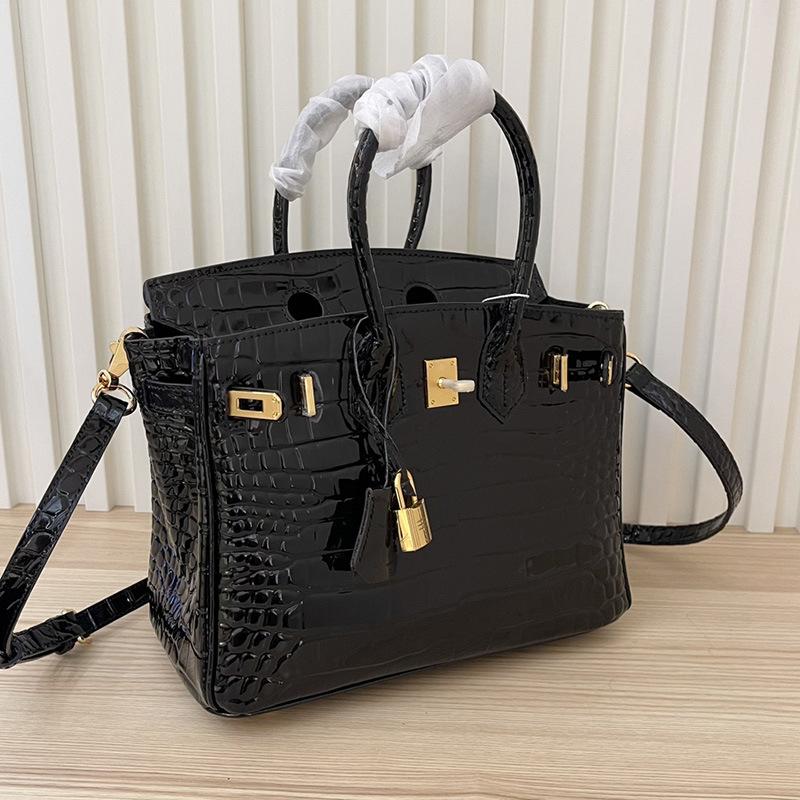 2025 New first-layer cowhide crocodile pattern, cross-border fashion genuine leather women's bags, handbags, shoulder messenger bags