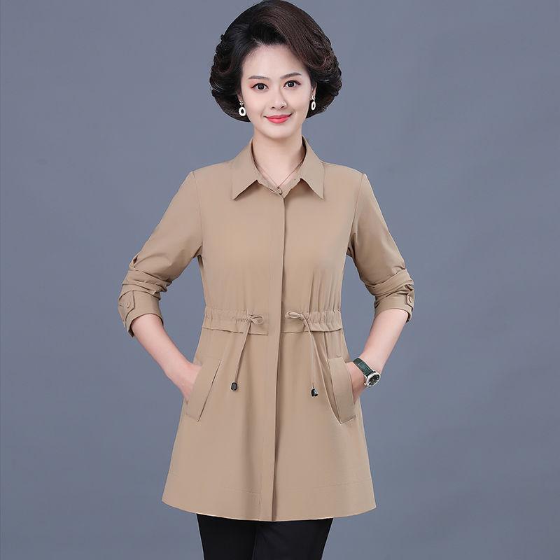 Women's Slim Fit Mid-Length Trench Coat for Spring and Autumn - Fashionable Solid Color for Middle-Aged and Elderly Moms