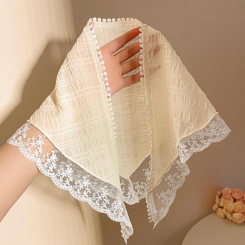 Idyllic lace headband new blast furnace top triangle scarf headband French retro plaid sweet and cute headscarf