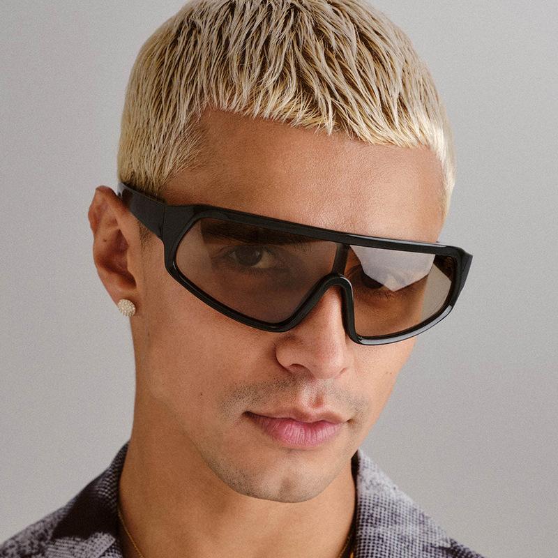 Punk Style Men Sunglasses New Fashion Windproof Mountaineering Woman Sun Glasses Bicycling Hiking Men Sunglass