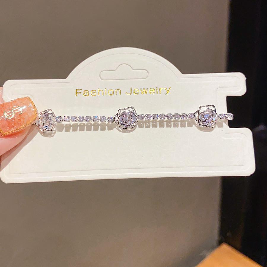 Elegant Zircon Flower Hollow Bracelet For Women With Fashionable Style And Gift Occasion
