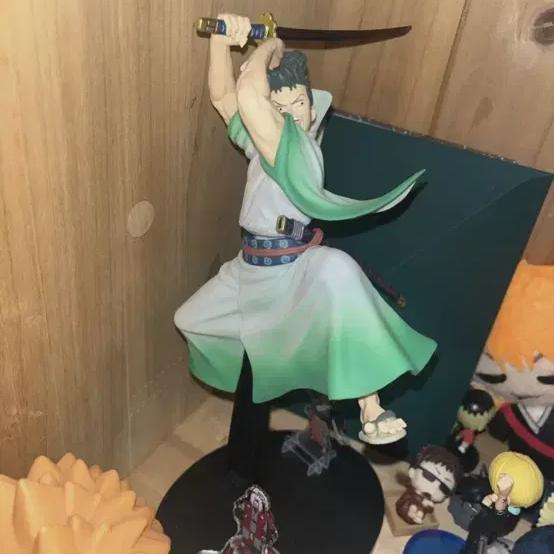 

Фигурка Рюмы из One Piece