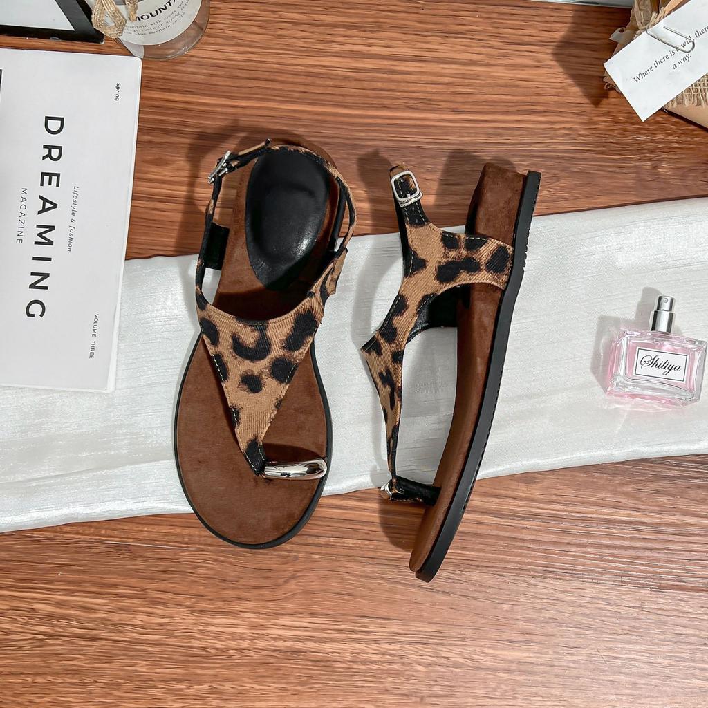 Summer New Thick-soled Cool Slippers Women's Temperament Toe Slippers Inner Height Increase Korean Version of Temperament Sandals Women's Summer Wear