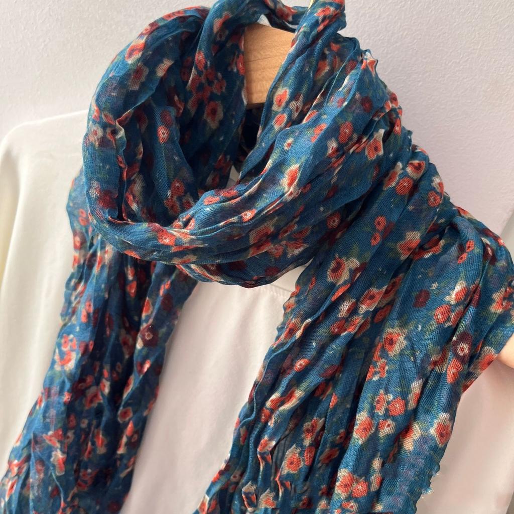 New Retro Literary Imitation Cotton And Linen Pleated Thin Versatile Shawl Small Floral Scarf Yarn Japanese Fashion Trend