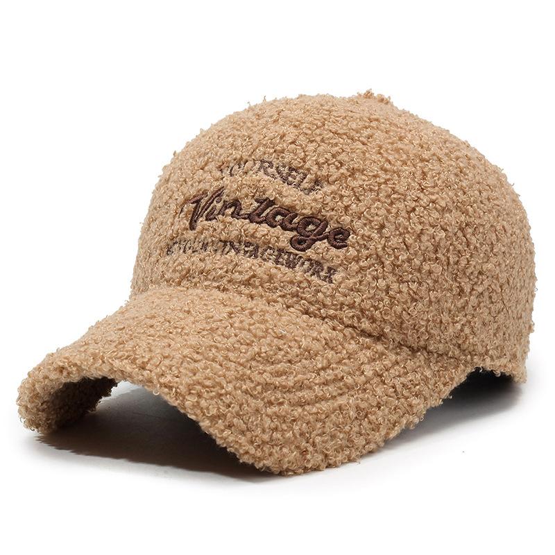 Autumn and Winter Plush Baseball Cap for Men and Women, Simple, Stylish, Versatile, and Warm