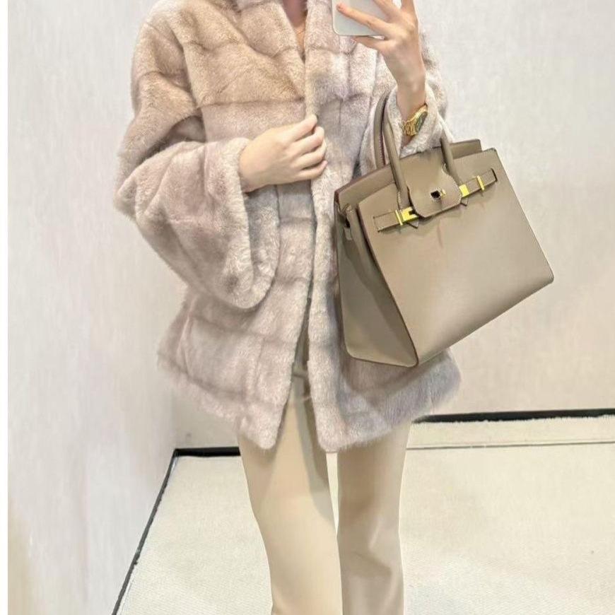 

Vintage Chic Women s Faux Fur-Lined Mink Coat - Winter Slimming Style L (105-120 jin) бежевий