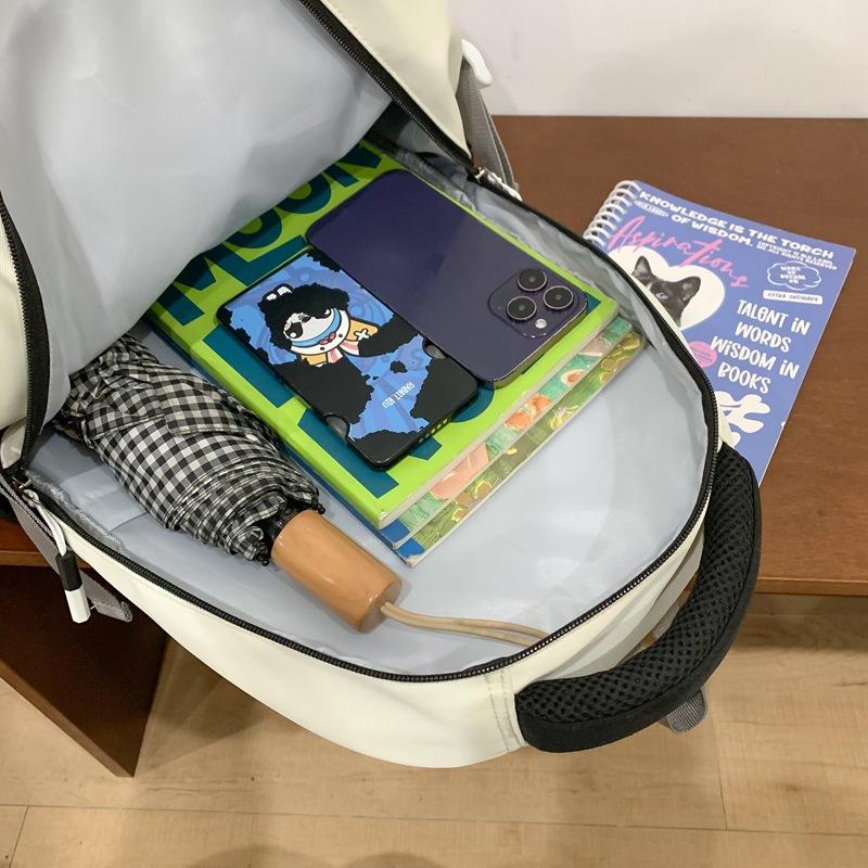 Large Capacity Couple Travel Backpack Korean and Japanese Cute Girl Backpack Fashionable School Bag for Junior and Senior High School Students