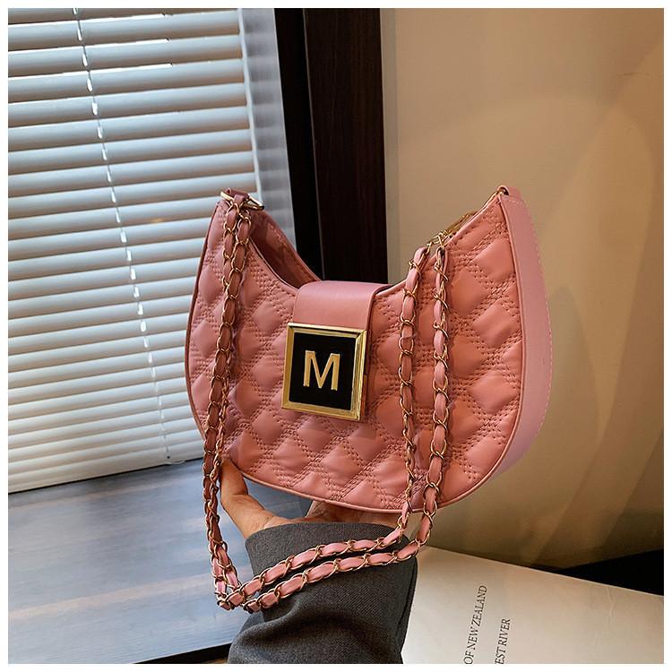 Шикарная стеганая сумка-седло для женщин Стильная мини-сумка через плечо для повседневного использования