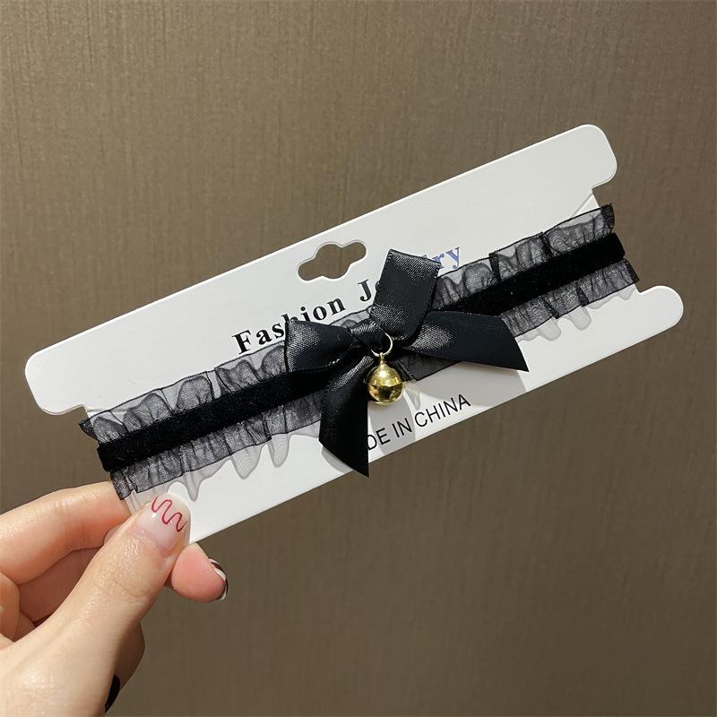 Sexy Little Bell Gothic Lace Choker Necklace Victorian Velvet Collar with Bowknot Pendant Punk Elegant  for Women Party