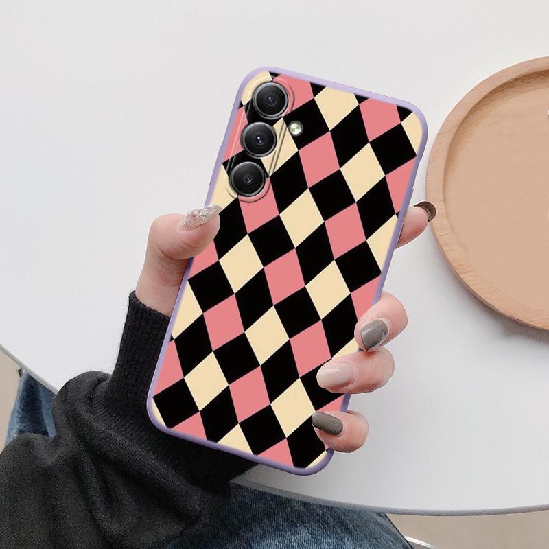 Kare Çiçek Yumuşak Silikon Kılıf Xiaomi Redmi Note 13 Pro 13C 14 Samsung A35 A55 M35 S24 Huawei Honor 200 iPhone Kamera Koruyucu Darbeye Dayanıklı Kılıf