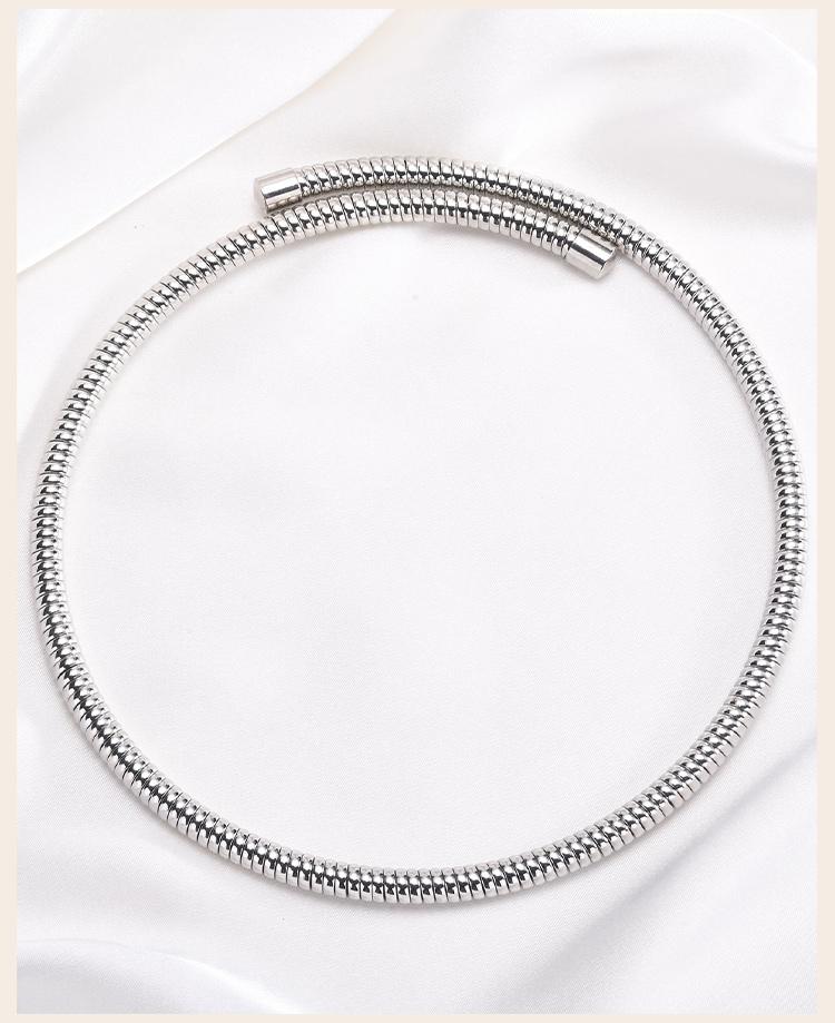 Women Torques Necklace, Adjustable Open Choker Snake Collar Stretch Statement Jewelry