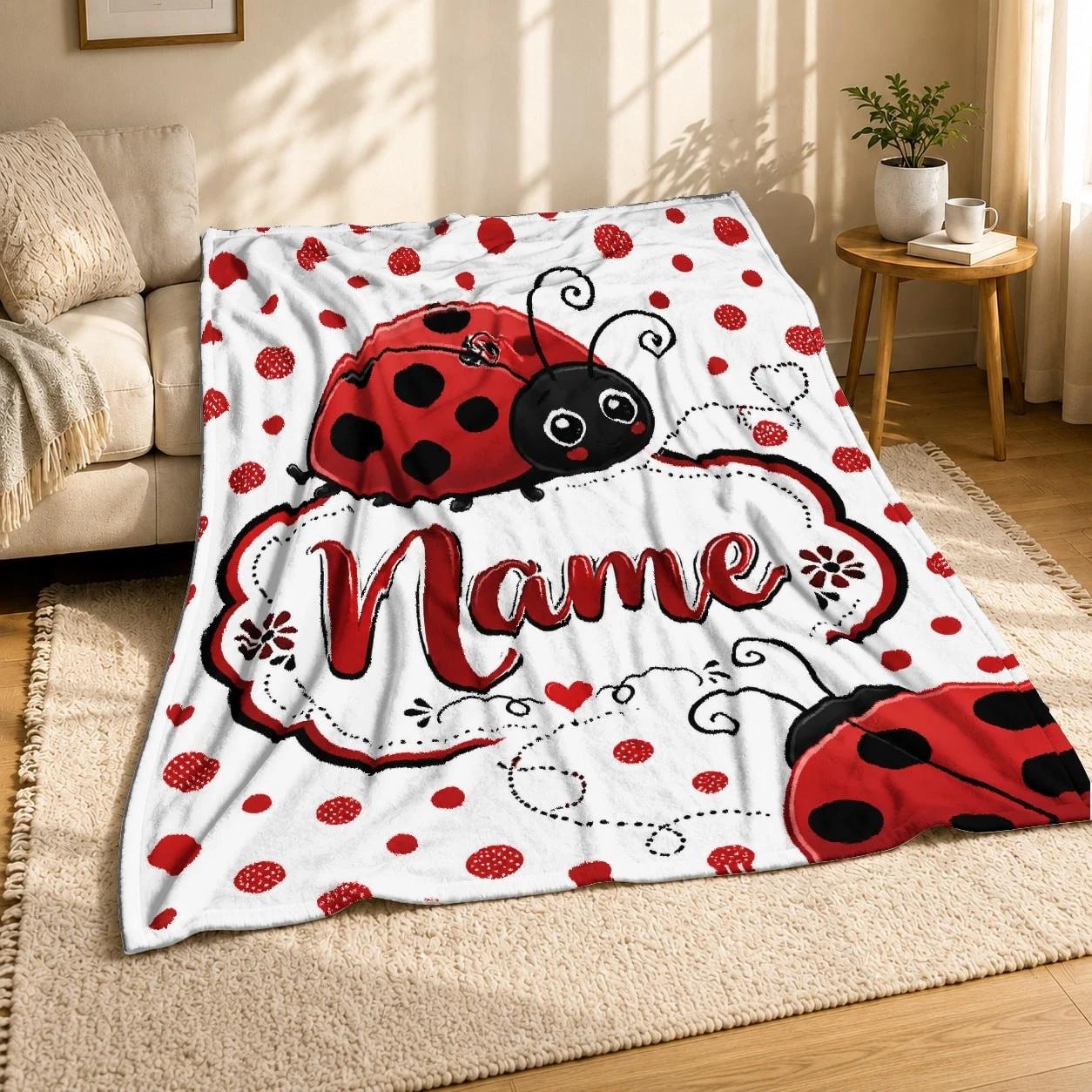 Mariņas vārds koraļļu vilnas pleds personalizēts