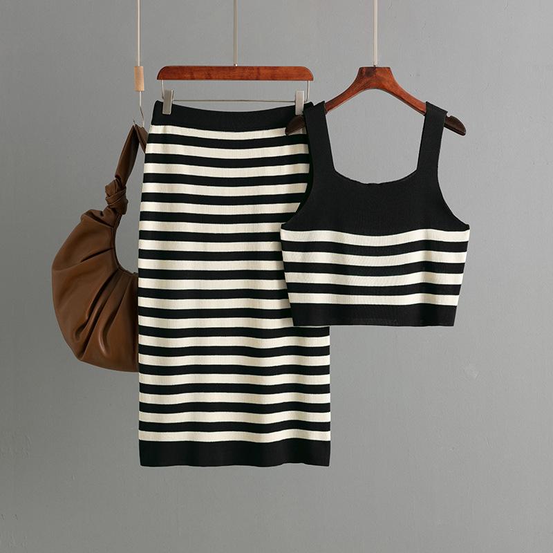 Contrasting stripes knitted suspenders women's summer outer wear bottom vest design sense niche short inner slim top