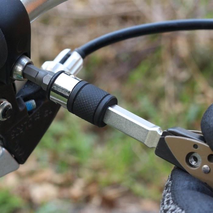 711L 1/4 Zoll Sechskant zu Antriebsstecknuss 2-in-1 Verlängerungs-Kombination 1 Sechskant-Ende & 1 Flaches Ende Multi-Werkzeug & 1/4 Zoll Adapter Kompatibel