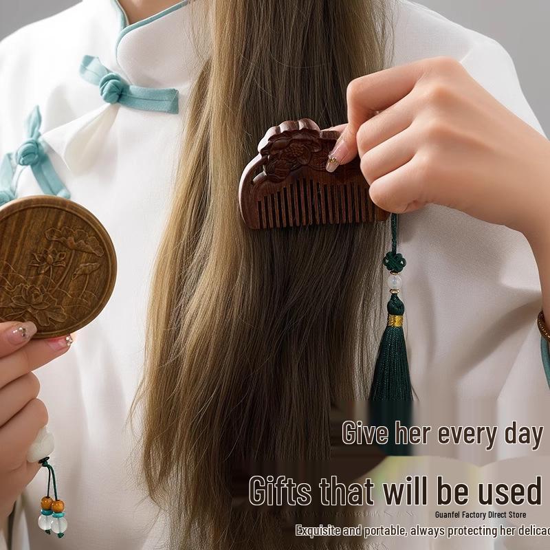 2026 Year of the Horse Chinese Sandalwood Comb Gift Box for Clients & Foreigners