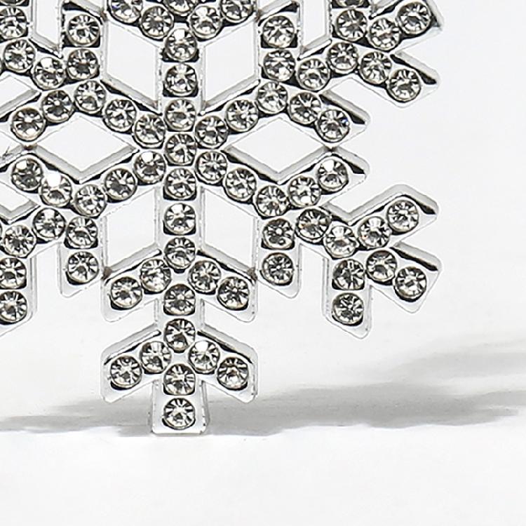 Rhinestones Keychain Pendant Sparkling Snowflake Key Chain for Jewelry Lovers