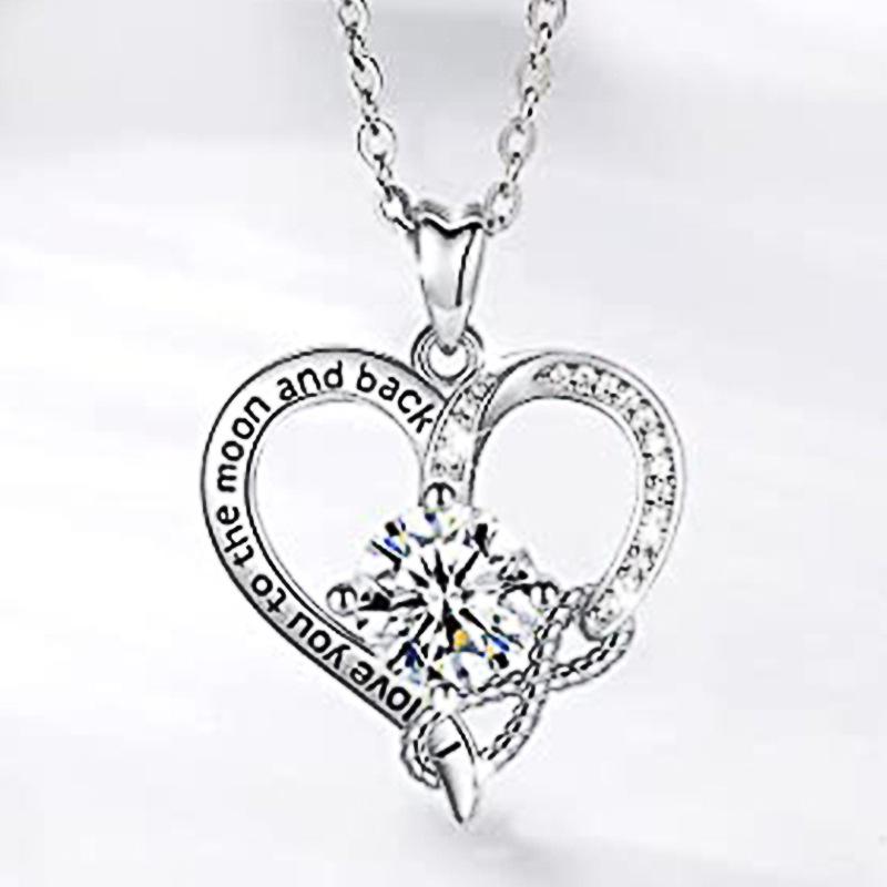 Hollow Twisted Rope Heart Engraved Letter Two Tone Cubic Zirconia Pendant Mother Gift Clavicle Necklace