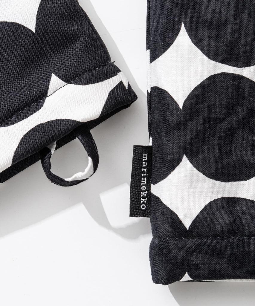 Marimekko 3-Piece Set (2 Aprons and Mittens) 071708 RASYMATTO WHITE/BLACK [Parallel Import]
