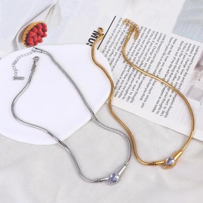 Edelstahl Schlangenkopf Glänzender Zirkon Halskette Trendige Halskette Choker Kragen Personalisierter Nischenschmuck Geschenk Für Frauen