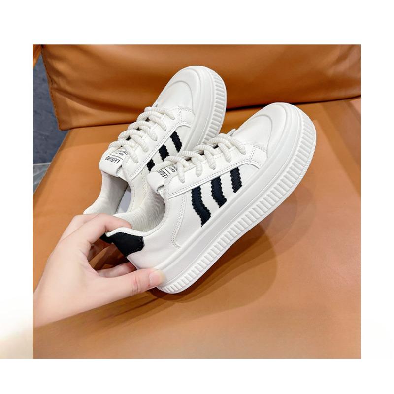 

Маленькие белые туфли на толстой подошве, женская повседневная спортивная обувь для сноуборда 40 чёрный