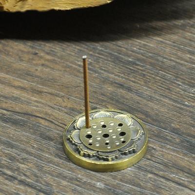 Wkładka na kadzidło lotosowe porowaty mały uchwyt na kadzidło druciany stojak na kadzidło antyczna miedź siedzisko na kadzidło