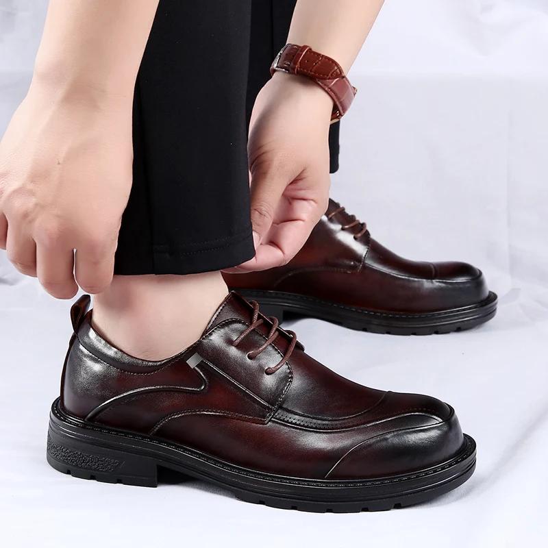 Scarpe Oxford classiche da uomo, casual, eleganti, nere, comode, alla moda, in pelle di lusso.