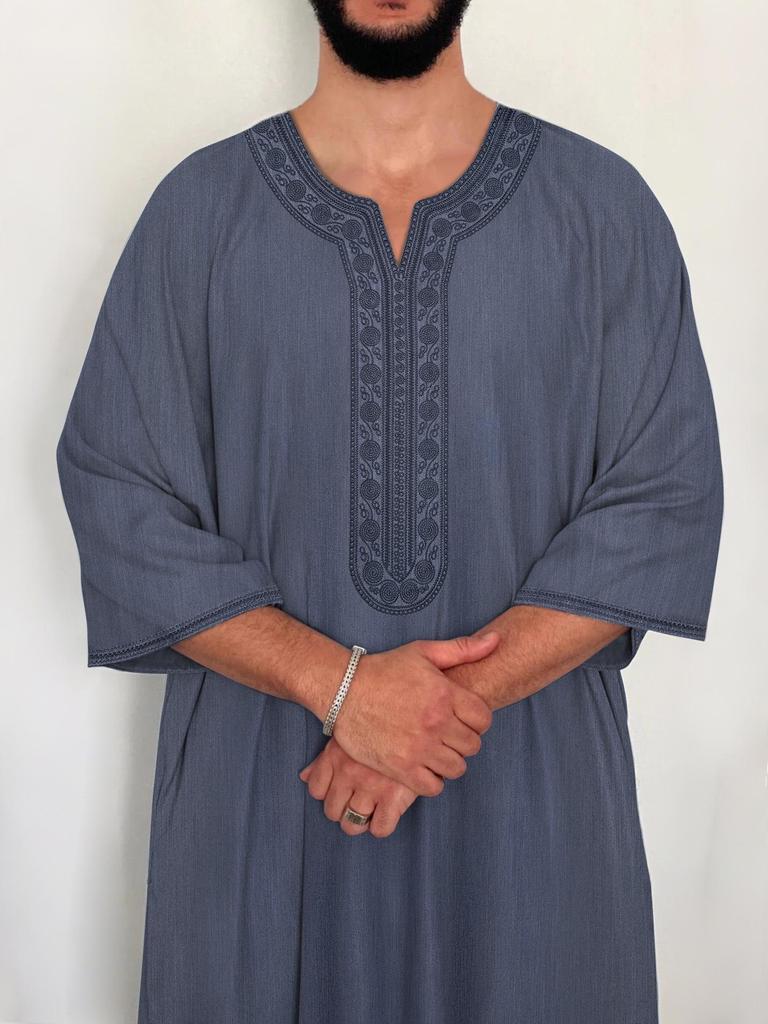 2025 Men's Middle Eastern Embroidered Mid-Sleeve Moroccan Robe