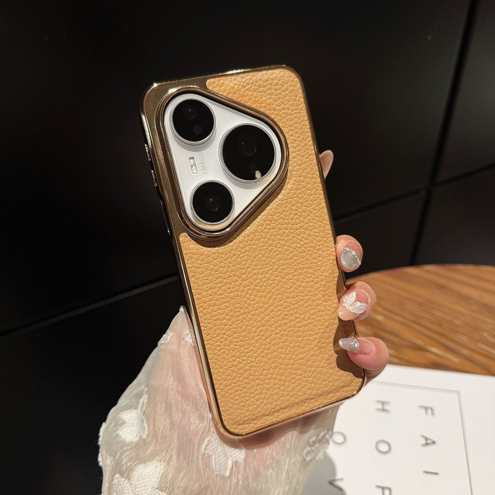 

Large Hole Electroplating Shell for Huawei P80 Mobile Phone Shell Lychee Pattern Mate70pro Two-in-one Protective Cover Mate70 PRO +