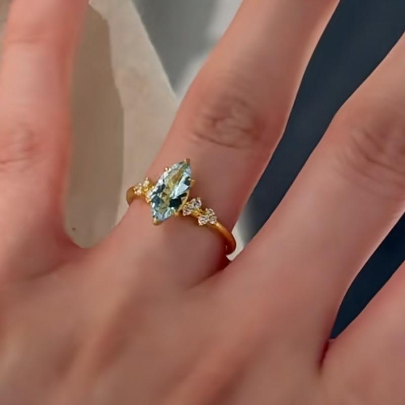 New in Fresh Blue Crystal Female Ring Exquisite Palace Style Exquisite Olive Green rings for women Adjustable  Gift