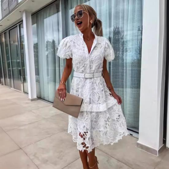 Жалаңаш қыз жезөкше