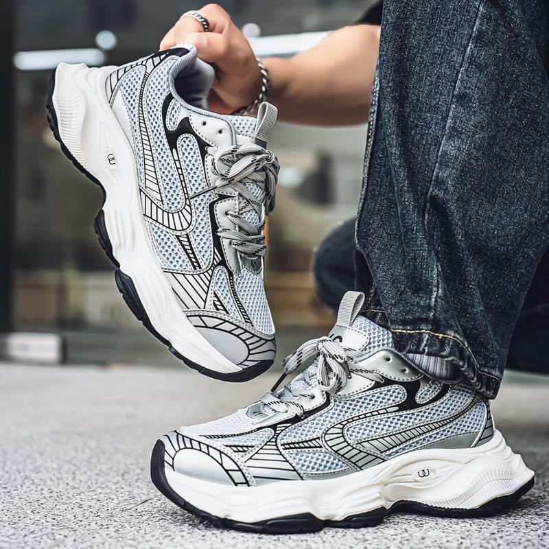 New Fashion Men's Four Seasons Comfortable Thick Sole Shoes Students Male Boys Trending Soft Sole Breathable Casual Running Sneakers