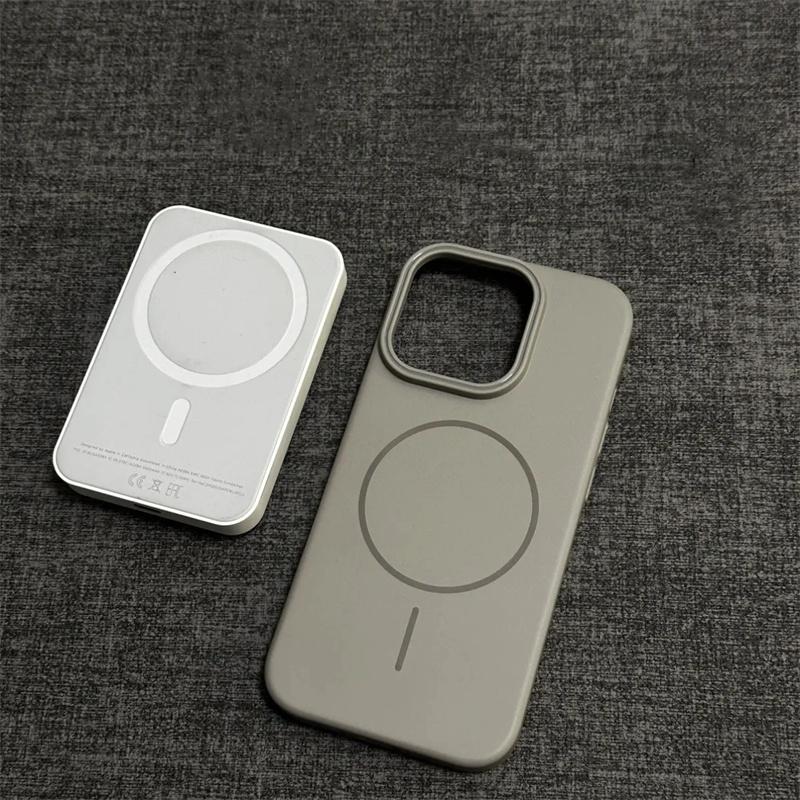 Ultrathin Magnetic MagSafe Phone Case for iPhone 16 Pro Max 15 14 13 12 11 Pro Max Wireless Charging Matte Hard PC Armor Cover