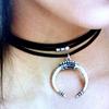 Invertierte Mondanhänger Choker Halskette Punk Stil Geometrische Hornanhänger Halskette Schlüsselbeinkette Hip Hop Schmuck Geschenk