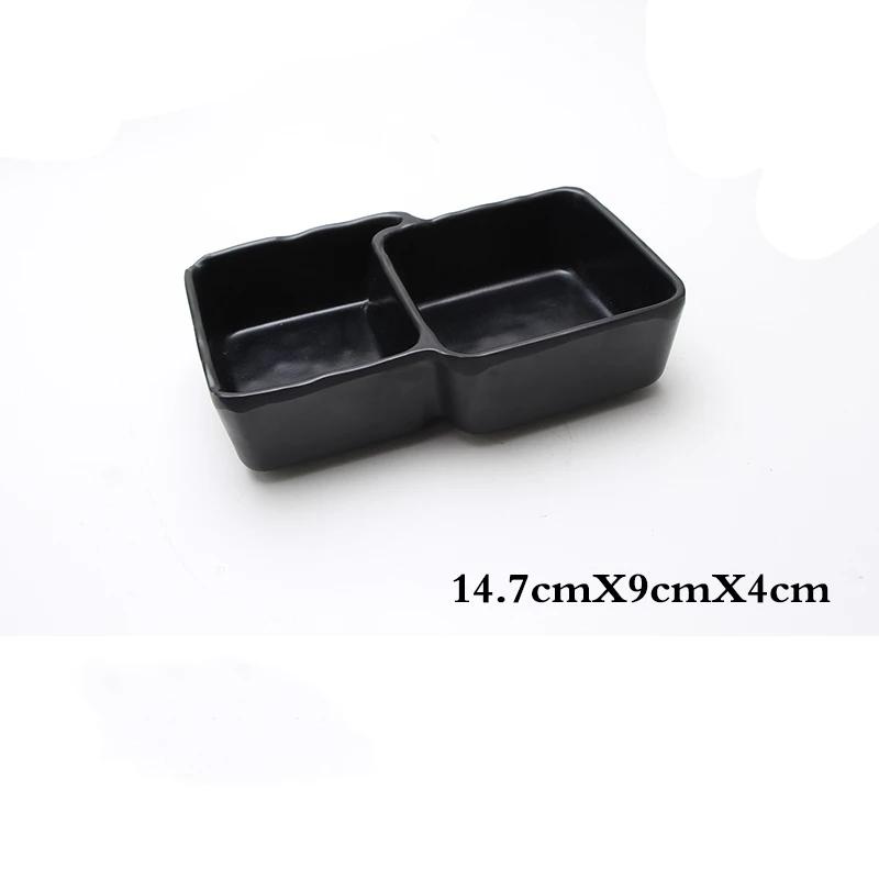 1Pcs Black Melamine Food Grade Plastic Soy Sauce  Pot Bar Tableware Seasoning Sauce Chili Double Grid Sauce Dish Snack Plate