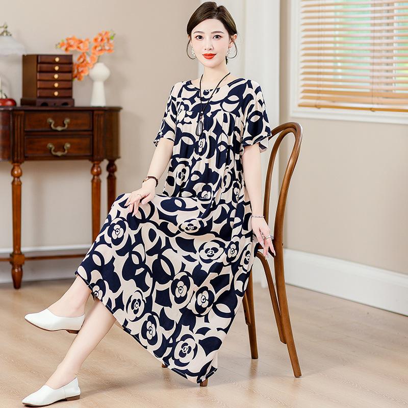 Letní dámské šaty nadměrných velikostí s lehkým, zralým a elegantním vzhledem, v prémiovém a elegantním stylu