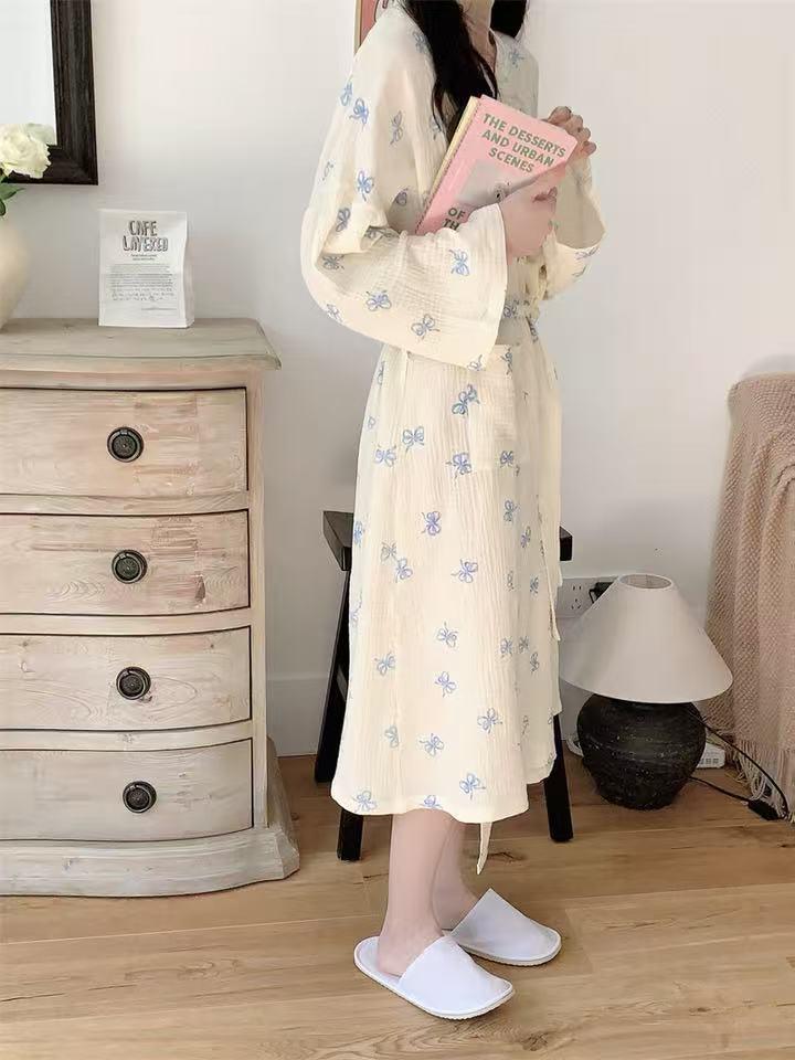 High-Quality Imitation Cotton Bow Pajama Nightgown - Cute, Loose, Long Sleeve Bathrobe for Women