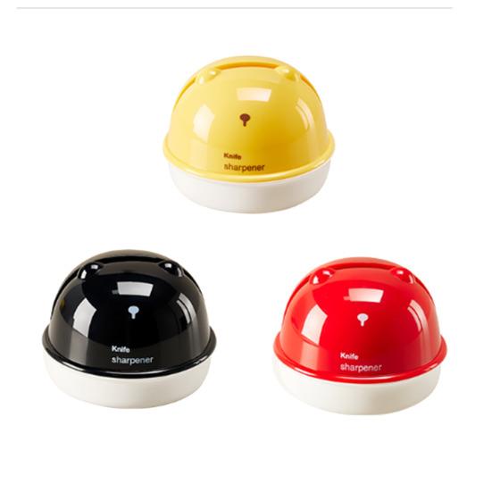 Cute Bear-Shaped Knife Sharpener Stable Vacuum Suction Cup Knife Sharpener Tungsten Steel Whetstone Easy to Store Kitchen Tool