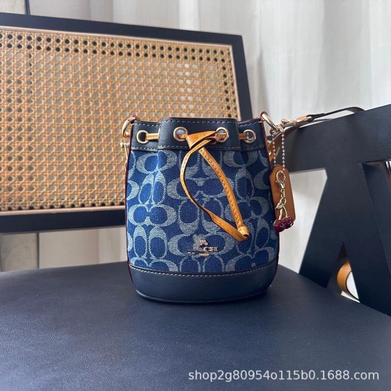 

ew retro underarm bag large capacity crossbody old flower stray bag shoulder bag