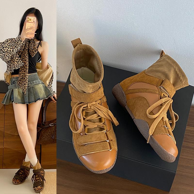 Temperament versatile fashion boots short boots splicing wasteland fashion style retro modern autumn and winter new breathable high top