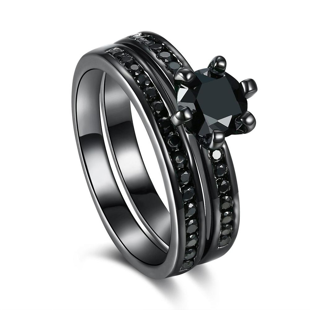 

Fashion Couple Rings Women s Red Rhinestones Zirconia Rings Set Men s Stainless Steel Celtic Dragon Rings Wedding Band Jewelry 5