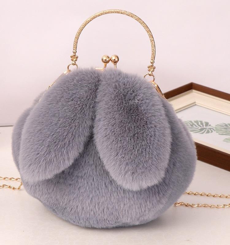 Plush rabbit bag girls oblique cross autumn and winter new chain hand-held hair bag imitation Rex rabbit hair cute clip bag