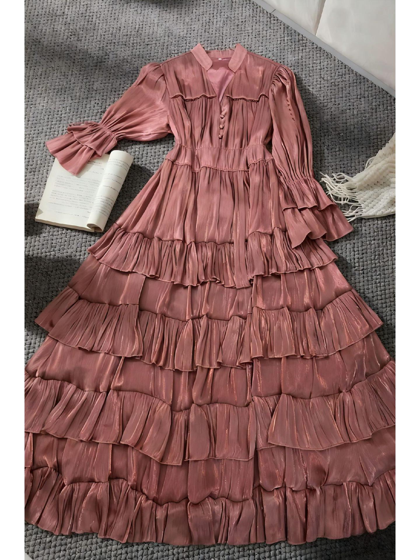 

Elegant Patchwork Layered Ruffle-Sleeve Slimming Cake Dress with Letter Design XXL