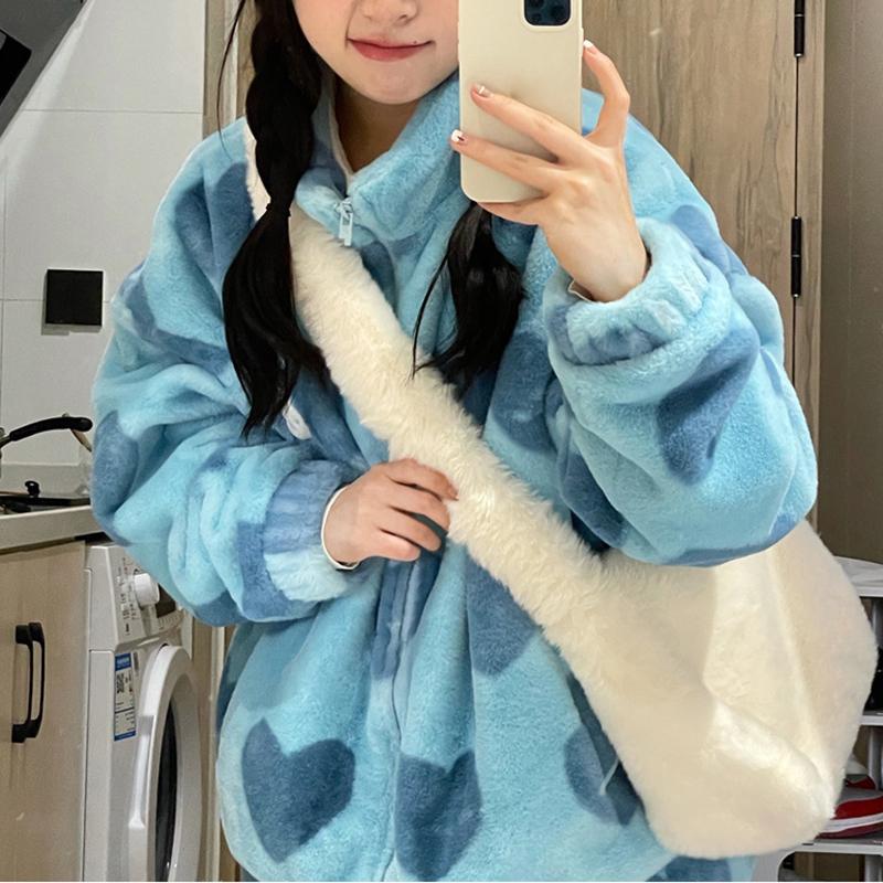 Faux Fur Tote Bag for Women Winter Plush Shoulder Bag Fuzzy Messenger Bag Female Soft Fluffy Handbags Shopper Bucket Hobo Bag CLE